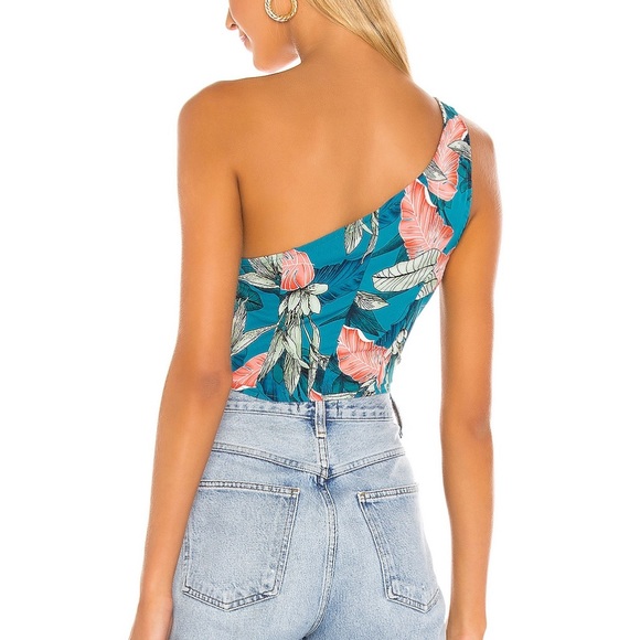 Summer Top - Picture 3 of 7